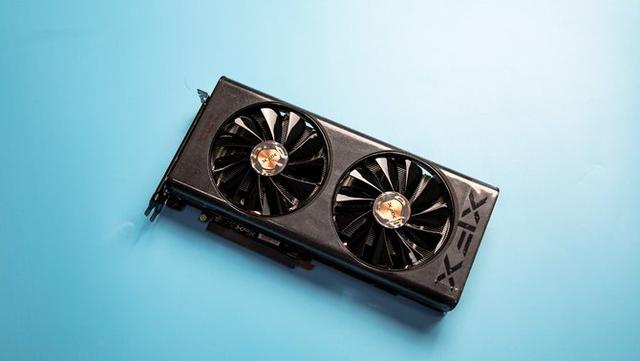 新架构性能更强 讯景XFX RX5500XT战狼游戏显卡评测