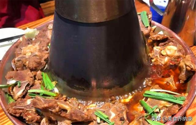 羊蝎子到底是什么？为什么那么多人喜欢羊蝎子火锅？
