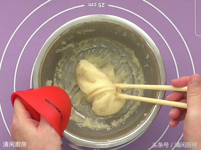 自制冰皮月饼的做法，只教饼皮制作，内馅根据自己口味自定