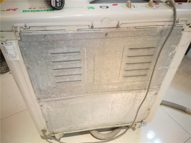 暴力拆解一个用了十几年的小天鹅洗衣机