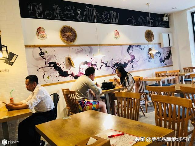 商铺做餐饮有什么要求（怎样知道商铺可以做餐