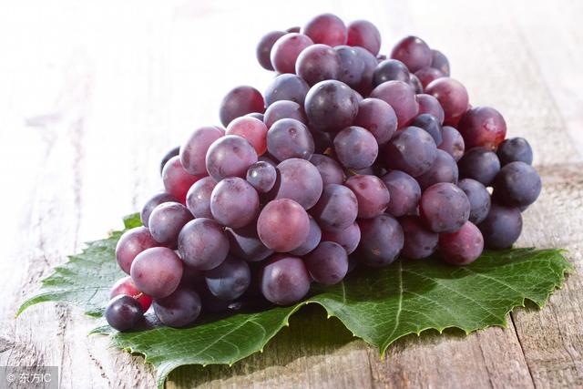吃葡萄的好处有哪些，这时候吃葡萄真的是好处