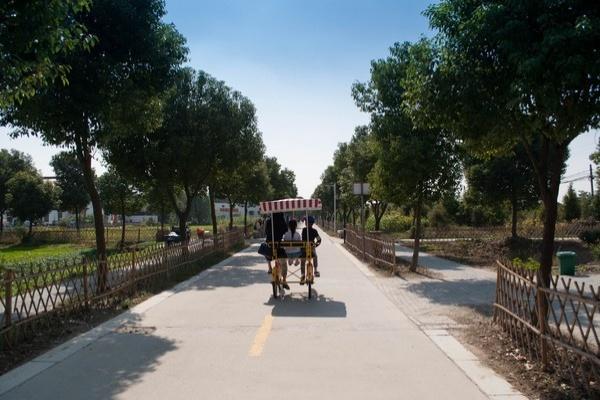 阳澄湖在那边，有什么好玩的，苏州莲花岛旅游攻略