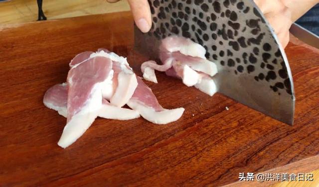 杏鲍菇最简单的做法，保留了它的鲜味，好吃又下饭