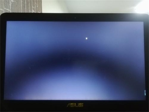 电视黑屏一秒恢复的方法有哪些？