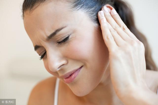 耳鸣是什么原因引起的？来看这5种常见原因