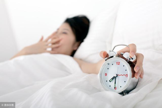 如何应对每天早晨起床时的“起床气”和“赖床”？