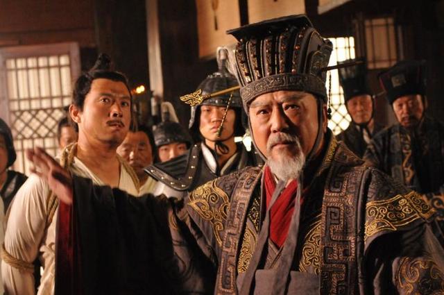 他叫唐雎，《史记》中活了120多岁，三言两语把秦王嬴政吓住了