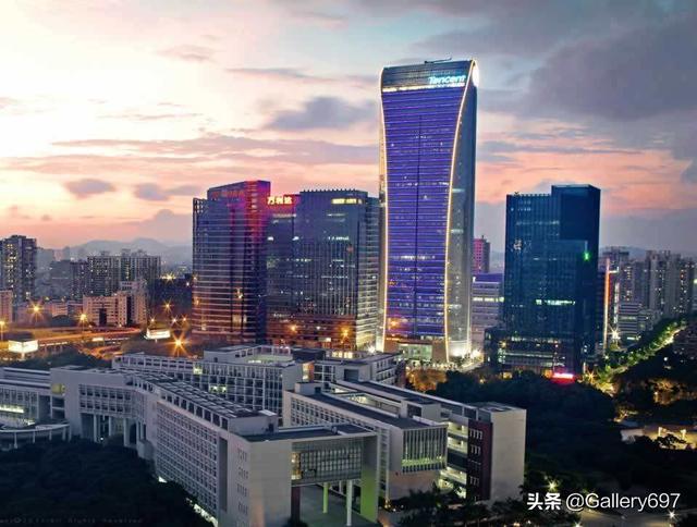 你来深圳的初衷是什么？是为了自己的梦想吗？