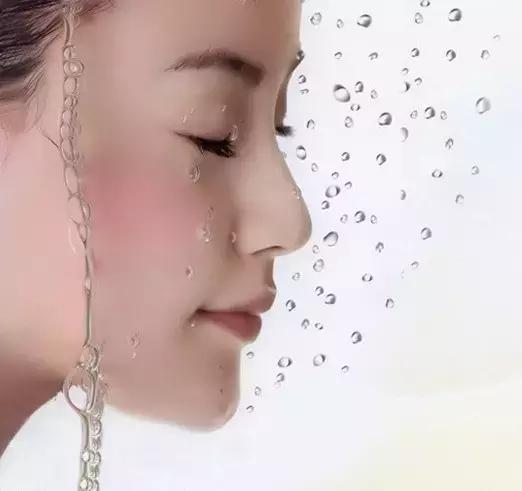 日本备受追捧10大顶级化妆水：化妆水和爽肤水到底有差吗？