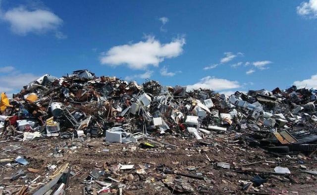 斯里兰卡退还英国数百吨有害垃圾-斯里兰卡退英国垃圾