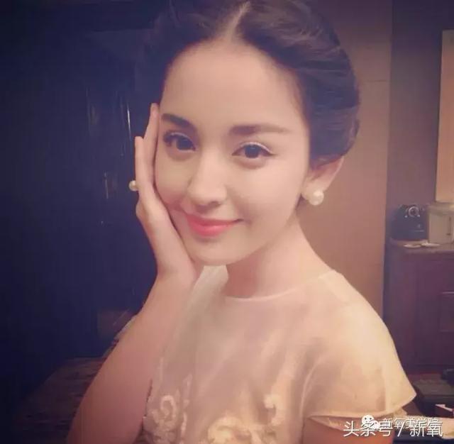 大小S明明五官长一样，为什么大部分人觉得大S比小S美？