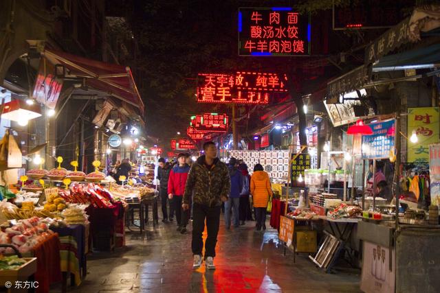 夜市卖什么赚钱（揭秘那些夜市赚钱项目）