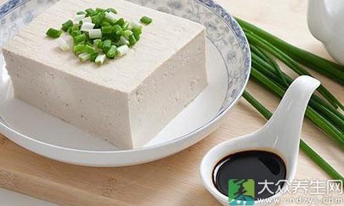 八种食物不能与豆腐同吃