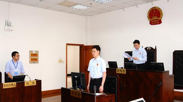 老司机诱新人注册使用“推荐码” “优步”错发奖励款16.6万元