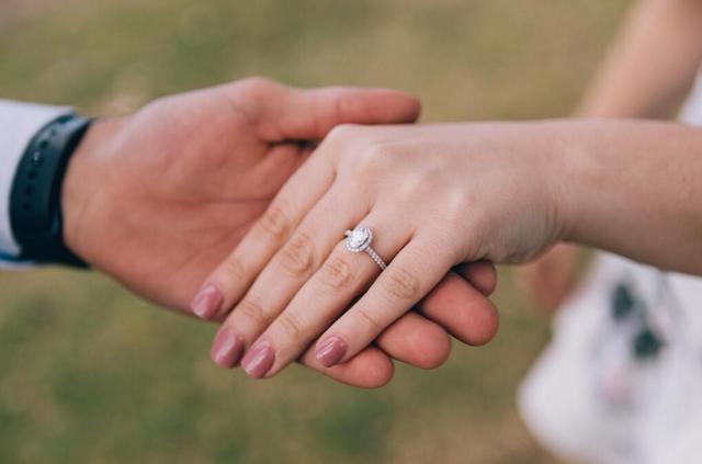 现代新式婚姻—奉子成婚，这样的婚姻会幸福吗？