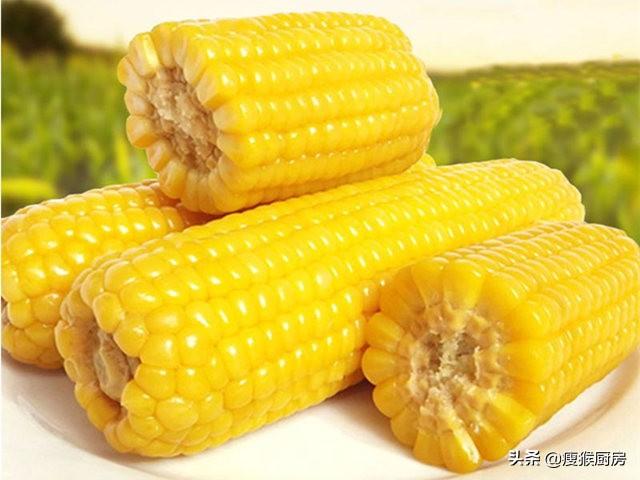 买玉米时，“黄色”和“白色”的哪个营养更高？知道后别再瞎买了