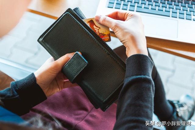 存款有100万，如何理财，每天能有500块钱稳健收益？