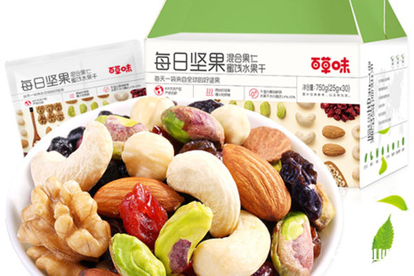 百草味零食店一年挣几多钱?看看吧
