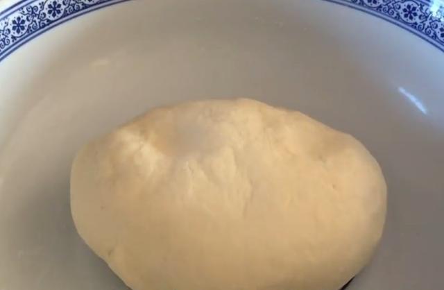 用一斤面粉做了一大盆的老婆饼，配方做法详细讲解，咬一口还掉渣