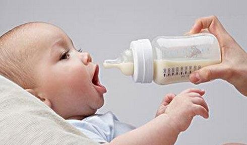 宝宝奶粉排行榜10强，教你怎么选购奶粉！
