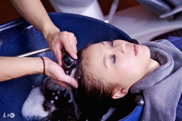 怎么治疗脱发最有效的方法？治疗脱发秘方