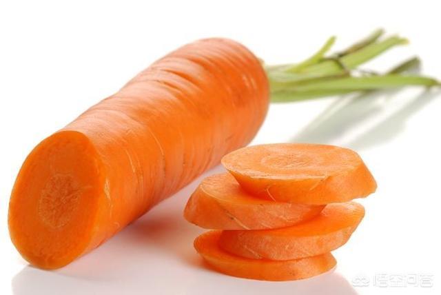 【买菜去】胡萝卜怎么吃最有营养？生吃还是油炒？